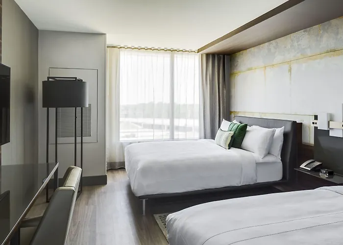 Hotel Marriott 3*